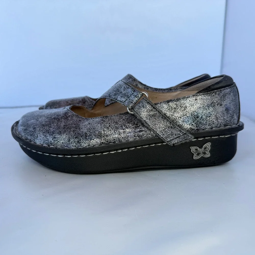 Alegria Dayna Silver Metallic Cracked Leather Mary Jane Shoes DAY-735 Size 38